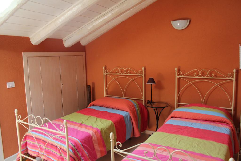 Hotel Porta Santa Maria Busca Zimmer foto